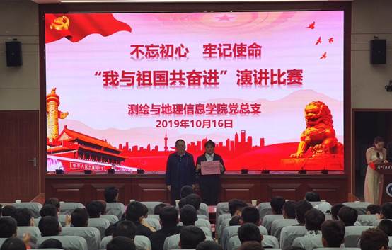 说明: 594AA0BF584772EBBD981C6504FF2FB0